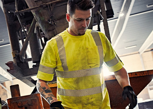 Schützen Sie sich vor den UV-Strahlen der Sonne beim Arbeiten im Freien